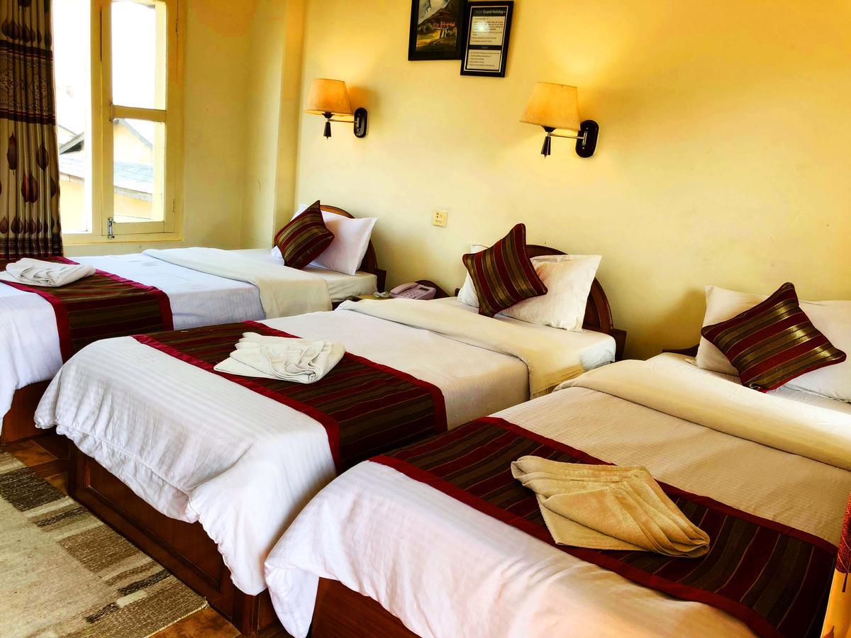 Hotel Grand Holiday Pokhara Exterior foto