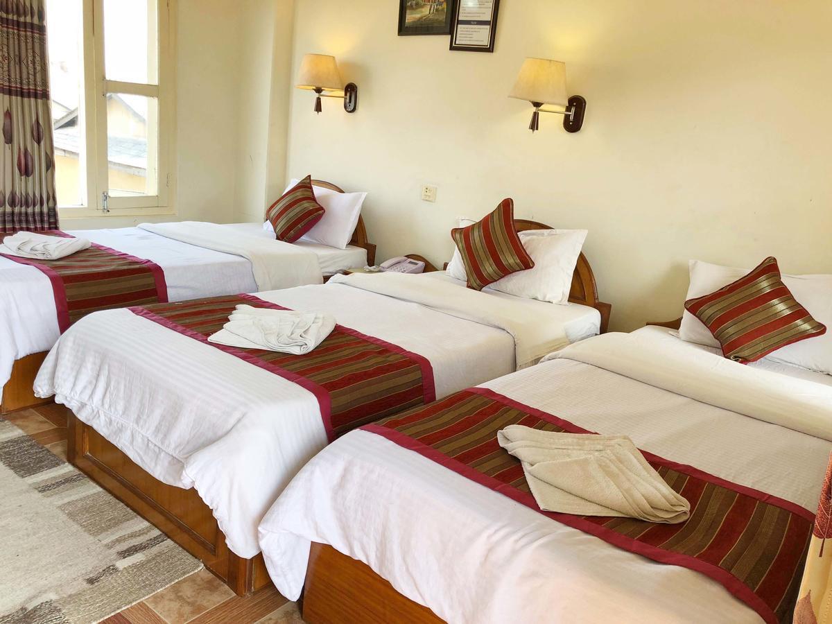 Hotel Grand Holiday Pokhara Exterior foto