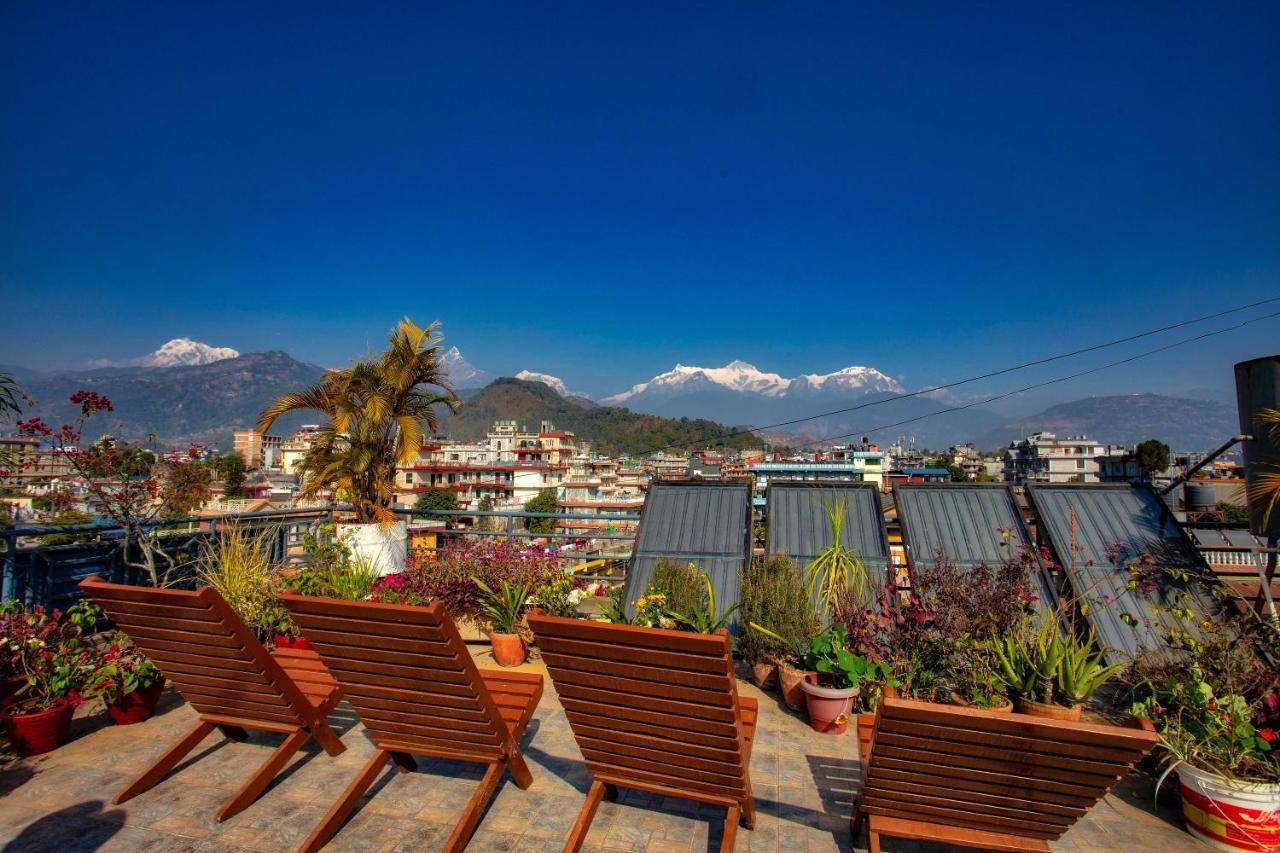 Hotel Grand Holiday Pokhara Exterior foto