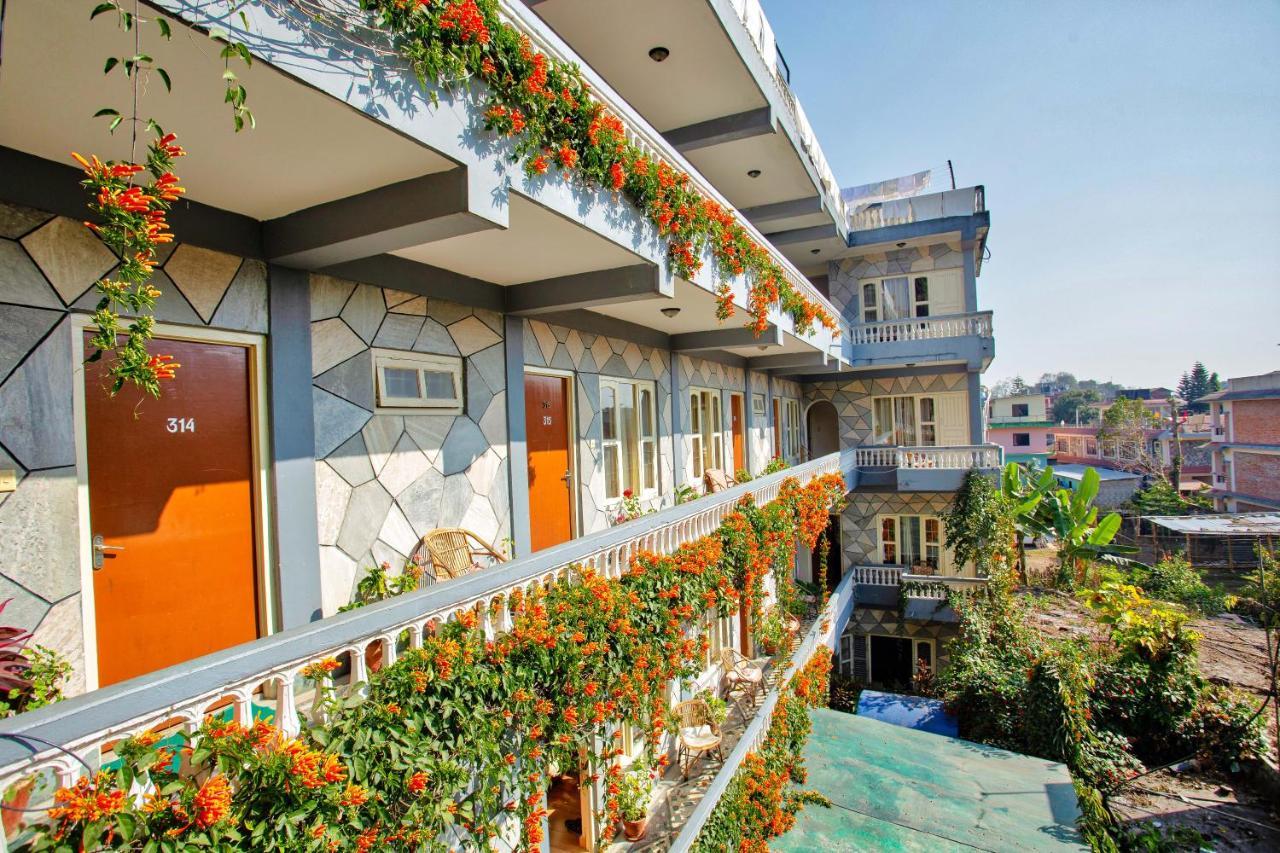Hotel Grand Holiday Pokhara Exterior foto