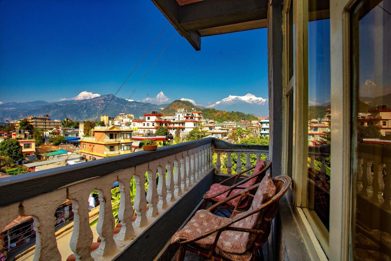 Hotel Grand Holiday Pokhara Exterior foto