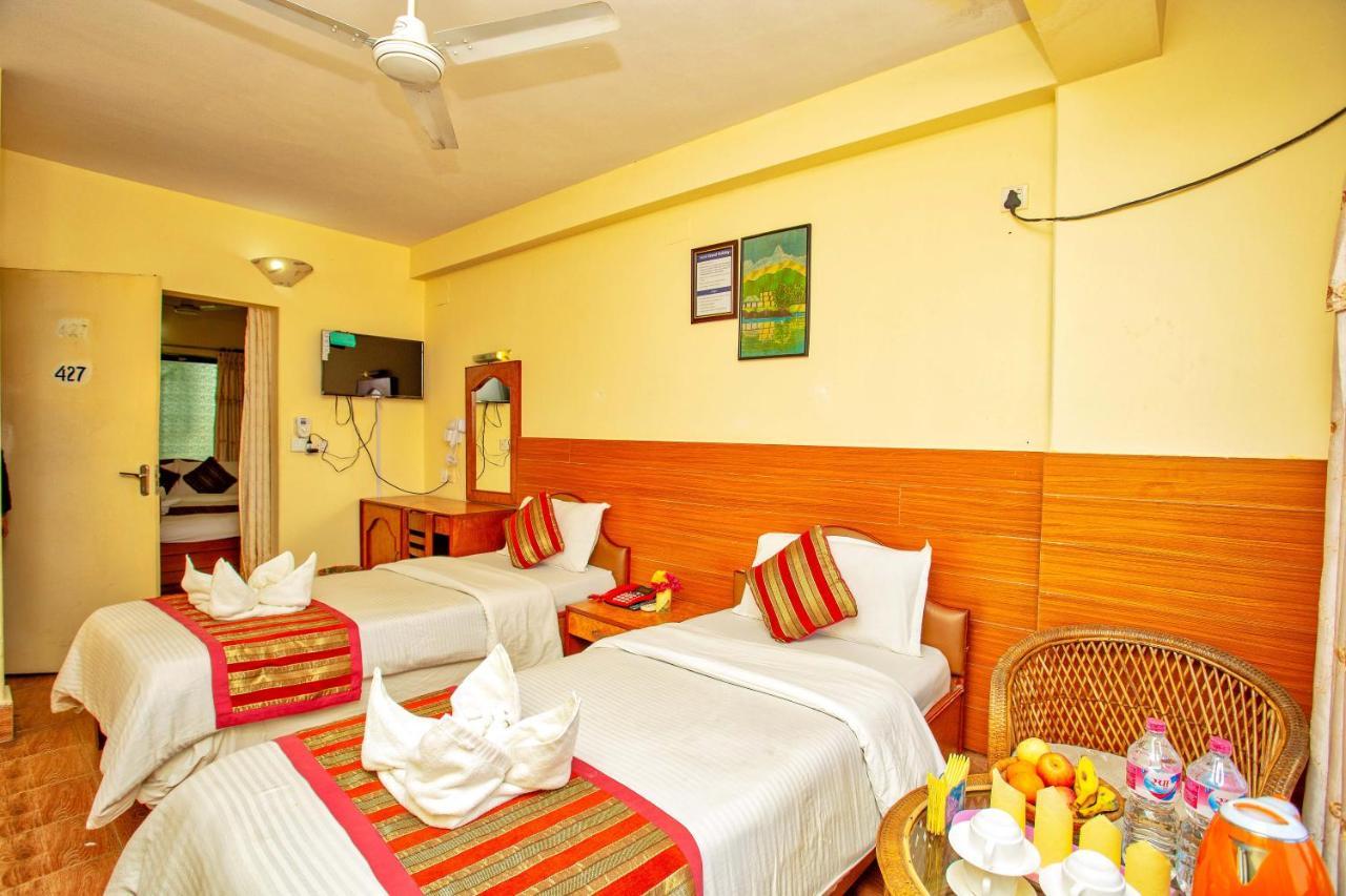 Hotel Grand Holiday Pokhara Exterior foto
