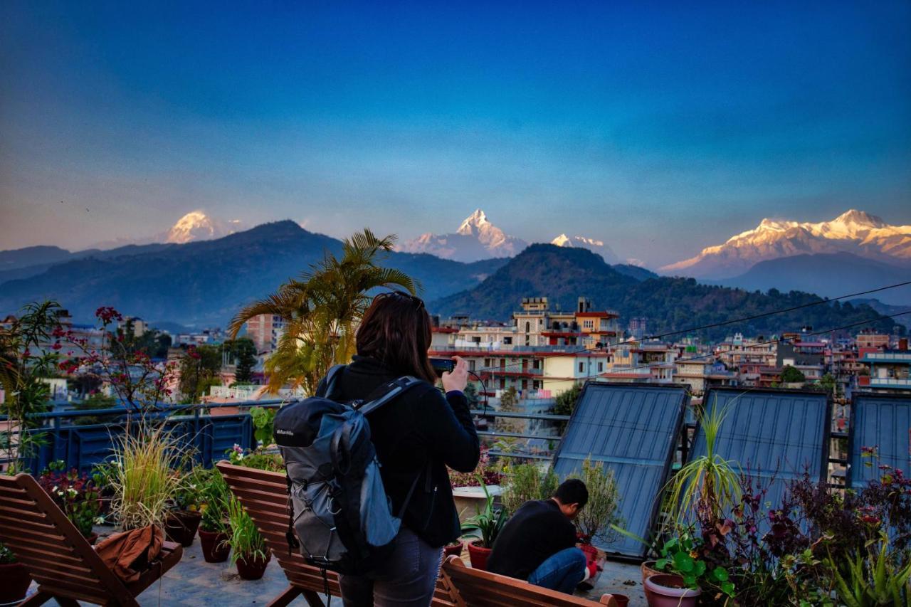 Hotel Grand Holiday Pokhara Exterior foto